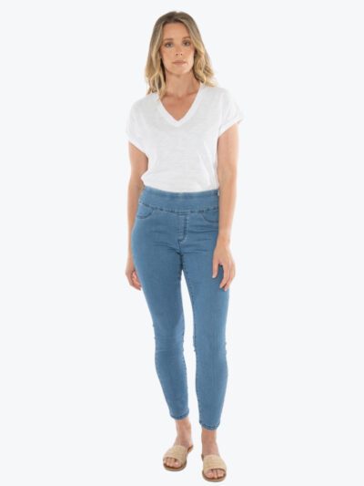 Jump Core Jegging