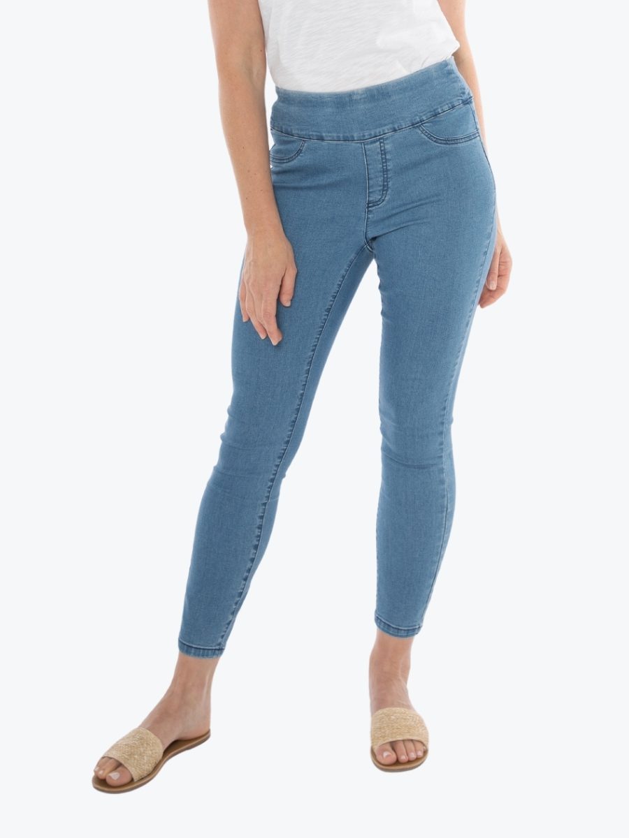 Jump Core Jegging - Image 2
