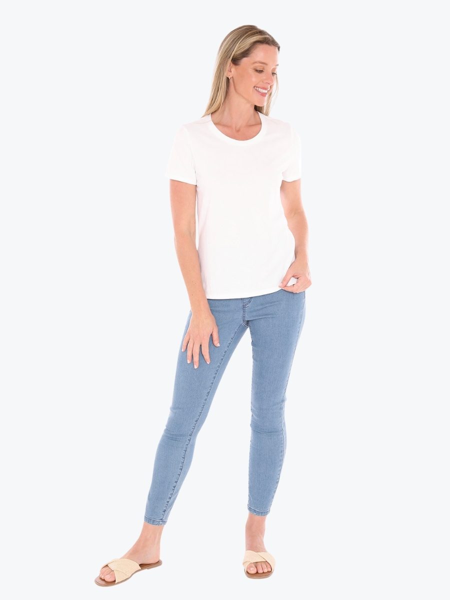 Jump Core Short Sleeve Tee - Image 6